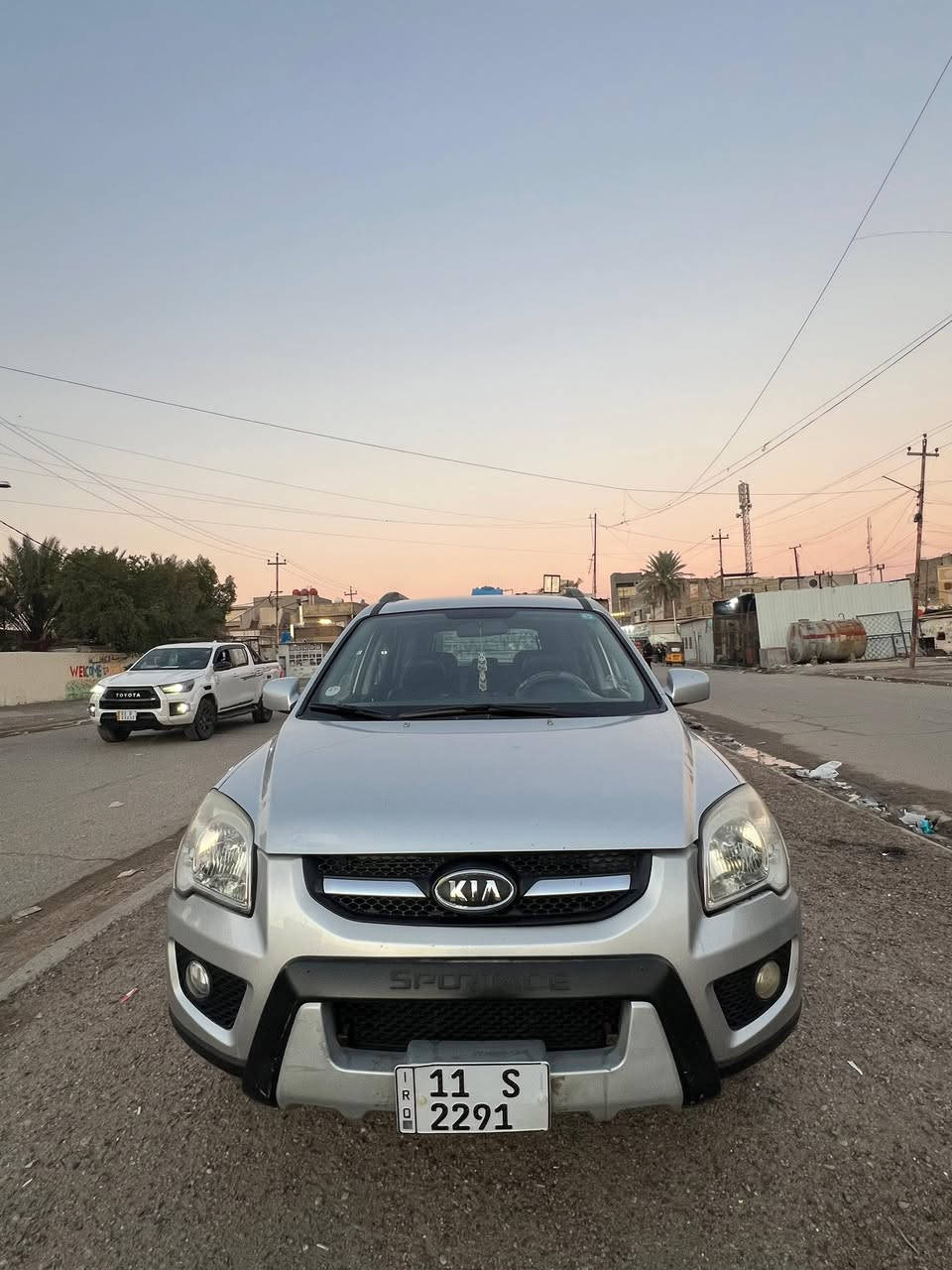 سلام عليكم سبورتج 2009 بلاديه كير محرك دواخل جديد باتري جديد تخم تاير صدر مامي خلفي جديد رقم مميز سنويه 27 بسمي سعر 110 بيه مجال مكان بغداد الحبيبيه رقم الهاتف *********** مكلف بل نشر
