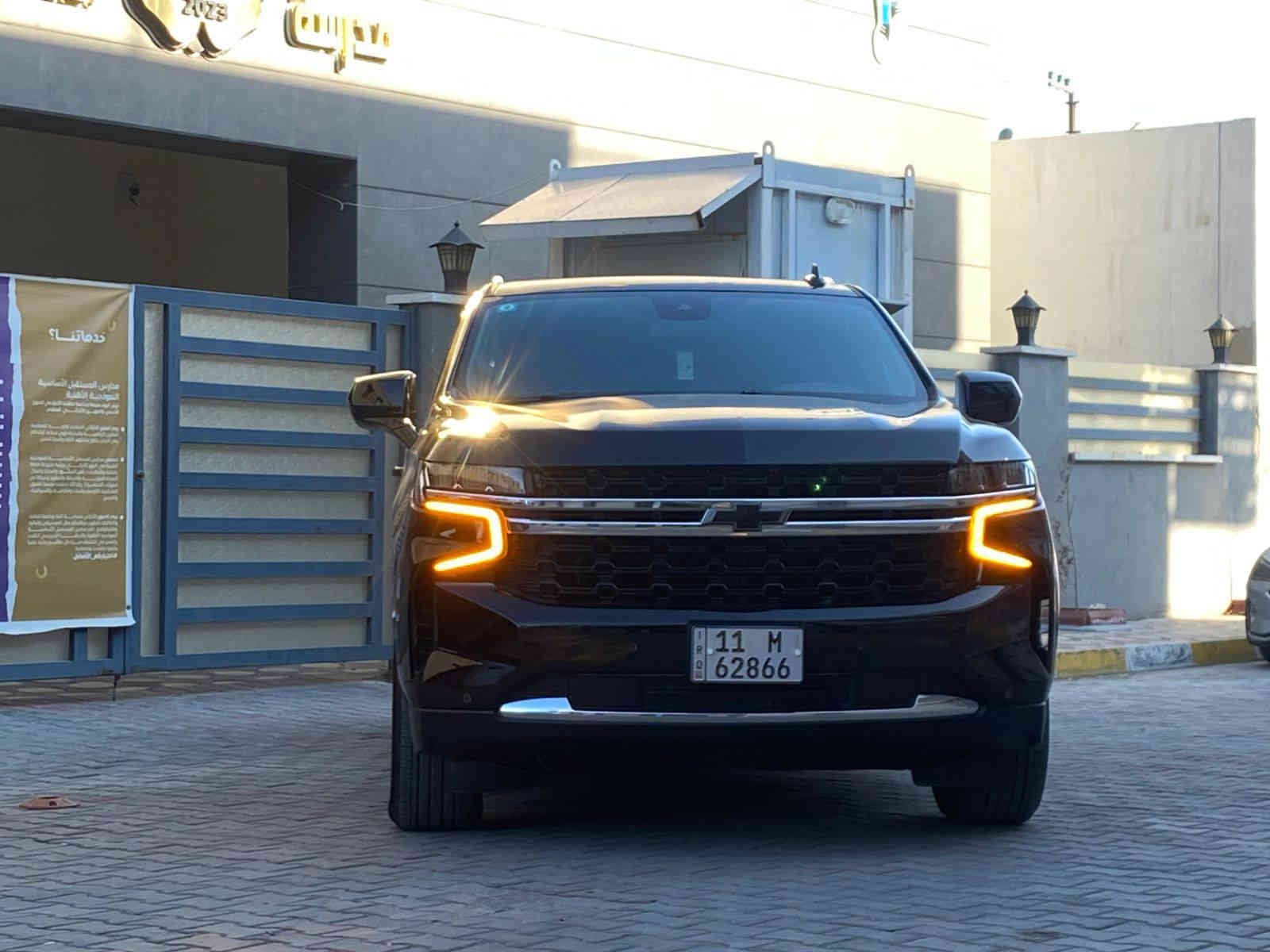 تاهو موديل 2024 خليجي  فئه LSماشيه ٢٣ الف كم بعدها بريحه الشركة
محرك 5300 المرغوب 
رادار أمامي و جانبي 
خمس بصمات
مغلفة. ppf حتى الجامة الامامية
رقم بغداد دولي باسمي تحويل مباشر 
السيارة مكفوله من الصبغ والبارد والدبل كود 
العنوان / بغداد الكرخ حي الحسين
السعر /  518 ورقه 
للاستفسار / ***********
