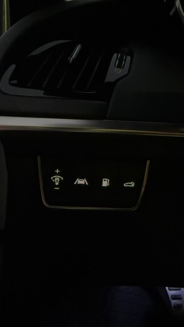 السلام عليكم
للبيع 
كيا  ستنكر Gt2 اعلى فئه 
موديل 2022
6سلندر 
رقم بغداد 
ماشيه 63
السعر ب220وبيها مجال 
حادثها من امريكا حرق قاعده الفيوزات 
بيها صبغ بنيد ودعاميه  بدون ايرباك 
بدون لغد وشاصي مكفوله 
مكان السياره بغداد اليرموك 
للاتصال***********
