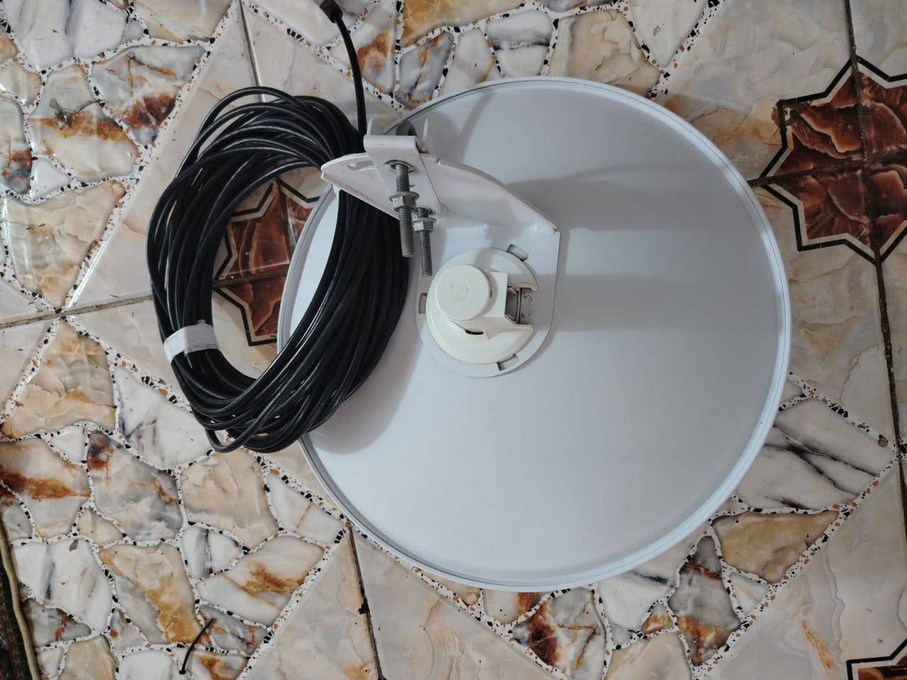 شبكه بور بيم جديده استعمال قليل صار فتره من اخذتهه للبيع 
السعر 60 الف 
العنوان كربلاء حي العامل 
‏‪***********‬‏
