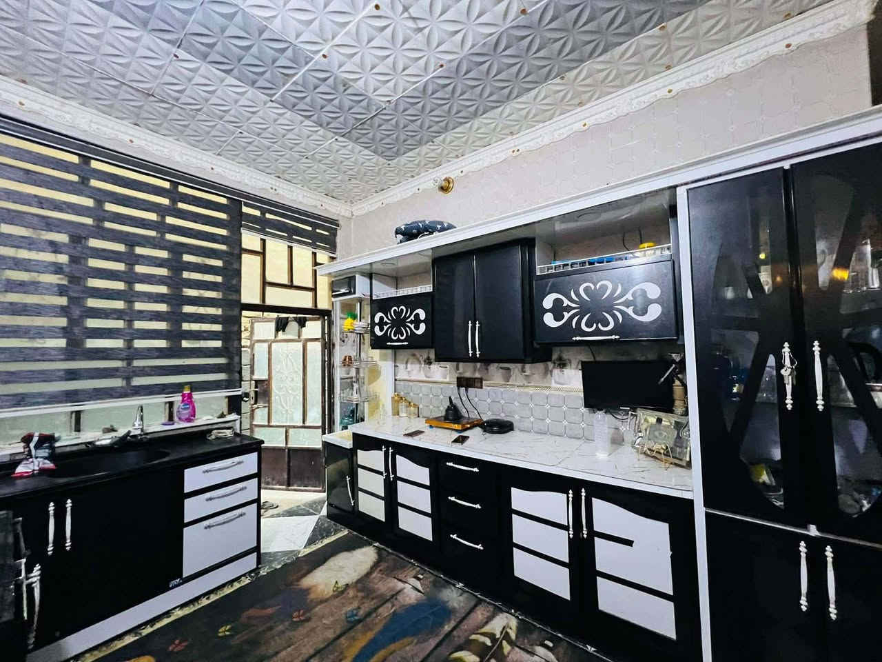 دار للبيع 🏠 مساحه 100متر واقع حال 120. عنوان بكرلي قرب موقف دانه حله زراعي سند 25 السعر 43. للاستفسار الاتصال على الرقم ***********
