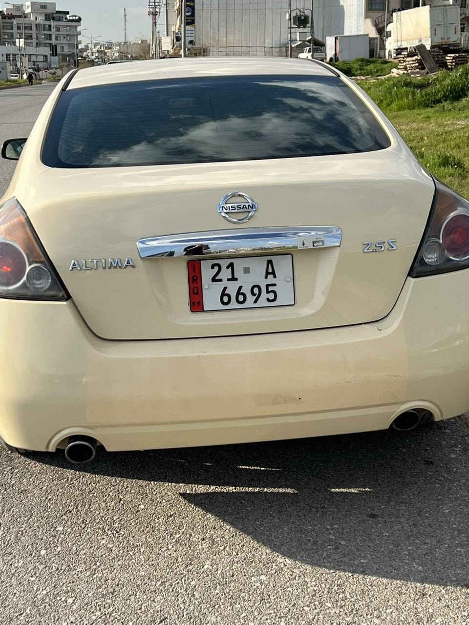 سڵاو  هاوڕێیان ئەڵتیما ٢٠١٢ یەک پەڵە کارتی هەیەو بەس گێرڕو مەکینەی بەشەرت تەبرید بەشەرت کارەبای کامل مەزبوتە لۆک لۆکە بەس سەنەوی بەسەر چوە ئەگینا کامل مەزبوتە ١٠٥ گەڵا و مەعامەلە تەلەفۆن کەن لە خزمەتدام 
***********
*********** السليمانية, العراق
