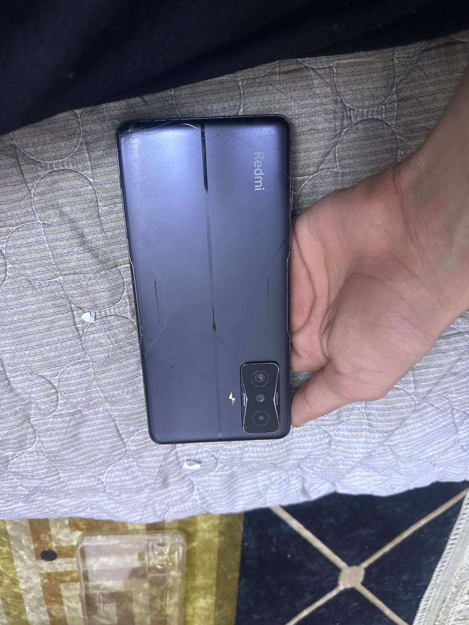 📱 POCO F4 GT يأتي بشاشة AMOLED بحجم 6.67 بوصة بدقة FHD+ وتردد 120Hz، ويعمل بمعالج Snapdragon 8 Gen 1 مع ذاكرة RAM ‏8 أو 12 جيجابايت وتخزين 128 أو 256 جيجابايت، ويضم كاميرا خلفية ثلاثية 64+8+2 ميجابكسل وكاميرا أمامية 20 ميجابكسل، مع بطارية 4700mAh تدعم شحن سريع 120 واط، ويتميز بوجود أزرار كتف مخصصة للألعاب. �
Xiaomi +١
📱 Samsung Galaxy M52 5G يأتي بشاشة Super AMOLED Plus بحجم 6.7 بوصة بدقة FHD+ وتردد 120Hz، ويعمل بمعالج Snapdragon 778G مع ذاكرة RAM ‏6 أو 8 جيجابايت وتخزين 128 جيجابايت مع إمكانية إضافة كرت ذاكرة، ويضم كاميرا خلفية 64+12+5 ميجابكسل وكاميرا أمامية 32 ميجابكسل، مع بطارية 5000mAh   25 واط تدعم شحن سريع


**إذا كنت صاحب هذا الإعلان وتريد حذفه لأي سبب، رجاءا أرسل رسالة إلى الدعم الفني**