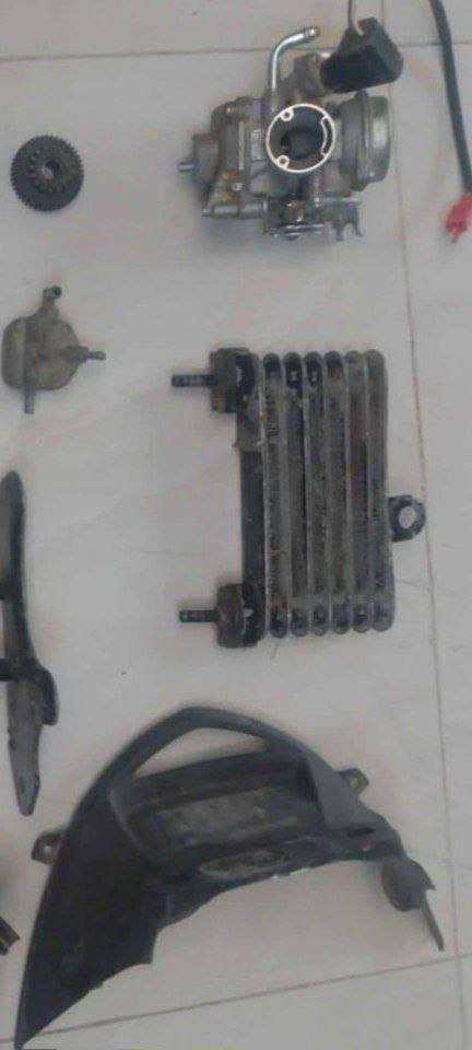 غراض ماكس للبيع ، كلج خلفي ابلاد الشرط سعر 15،   بوشه 55 نضيفه كلش سعر 13 ،  راديتر دهن سعر5 ، زنون عل شرط سعر 12 ، واقيه ابلاد سعر 9 مكاني سماوه


**إذا كنت صاحب هذا الإعلان وتريد حذفه لأي سبب، رجاءا أرسل رسالة إلى الدعم الفني**