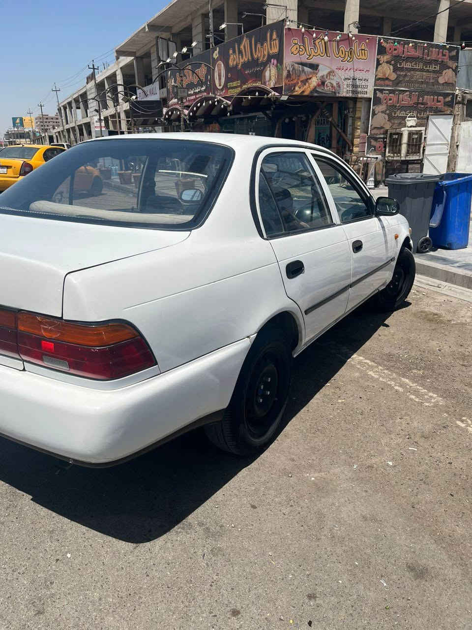 كورله موديل 1997 ستير بلادي بدون تحوير كير اوتماتيك بلادي  سياره حلوه وجاهزه بسمي سنويه ورقم جديدي دفتر بانزين بيه سياره مصبوغه حزام فقط لجماليه كير محرك تبريد ابشرط سعره 65 وبي مجال قليل اي استفسار اتصل *********** كركوك, العراق
