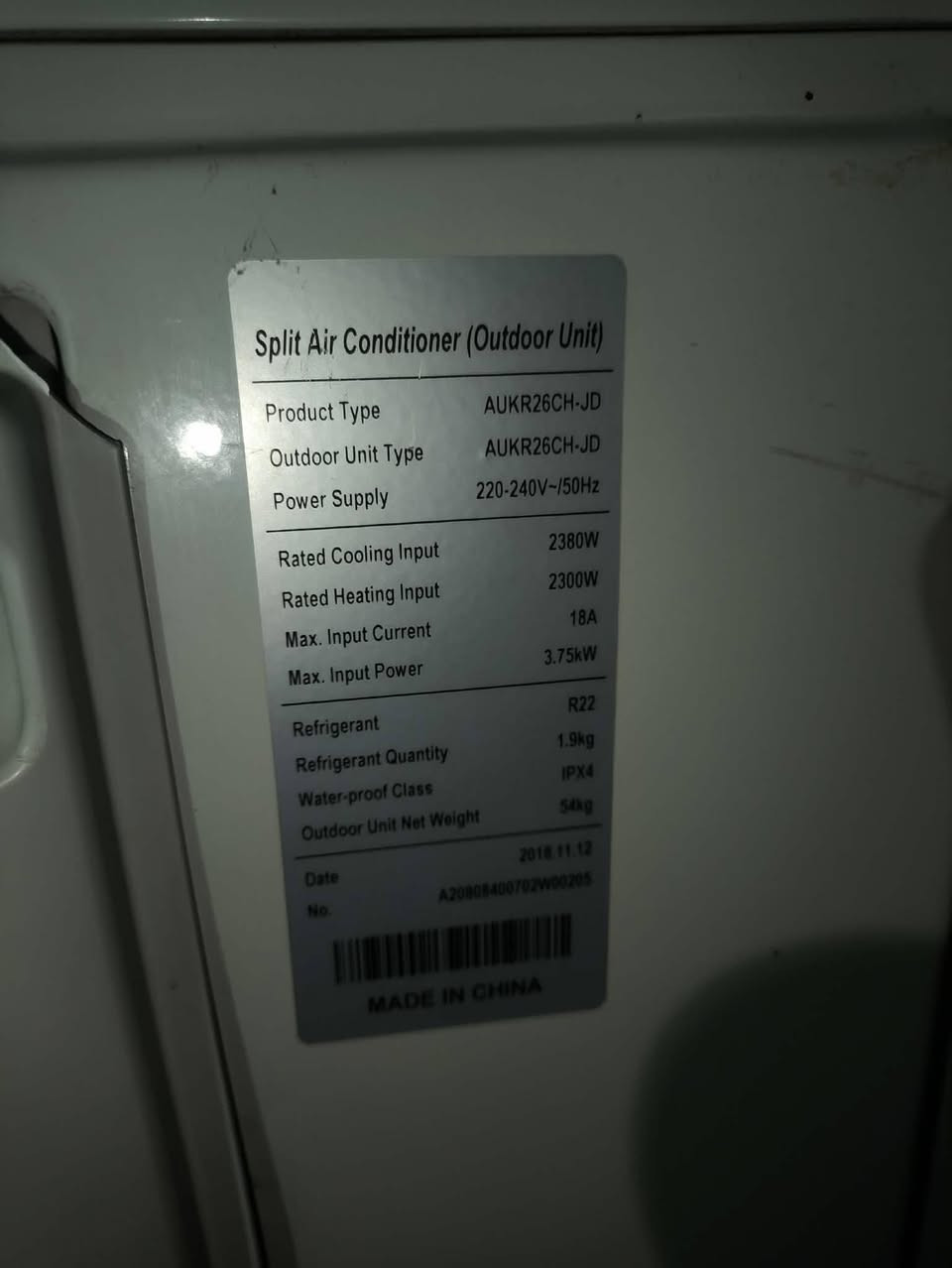 السلام عليكم للبيع سبلت طنين اخو الجديد غاز R22 عل شرط ماداخل تصليح حتى كنديسر بلادي سعر عل خاص مكاني كوفه حي ميسان ***********بي واساب
