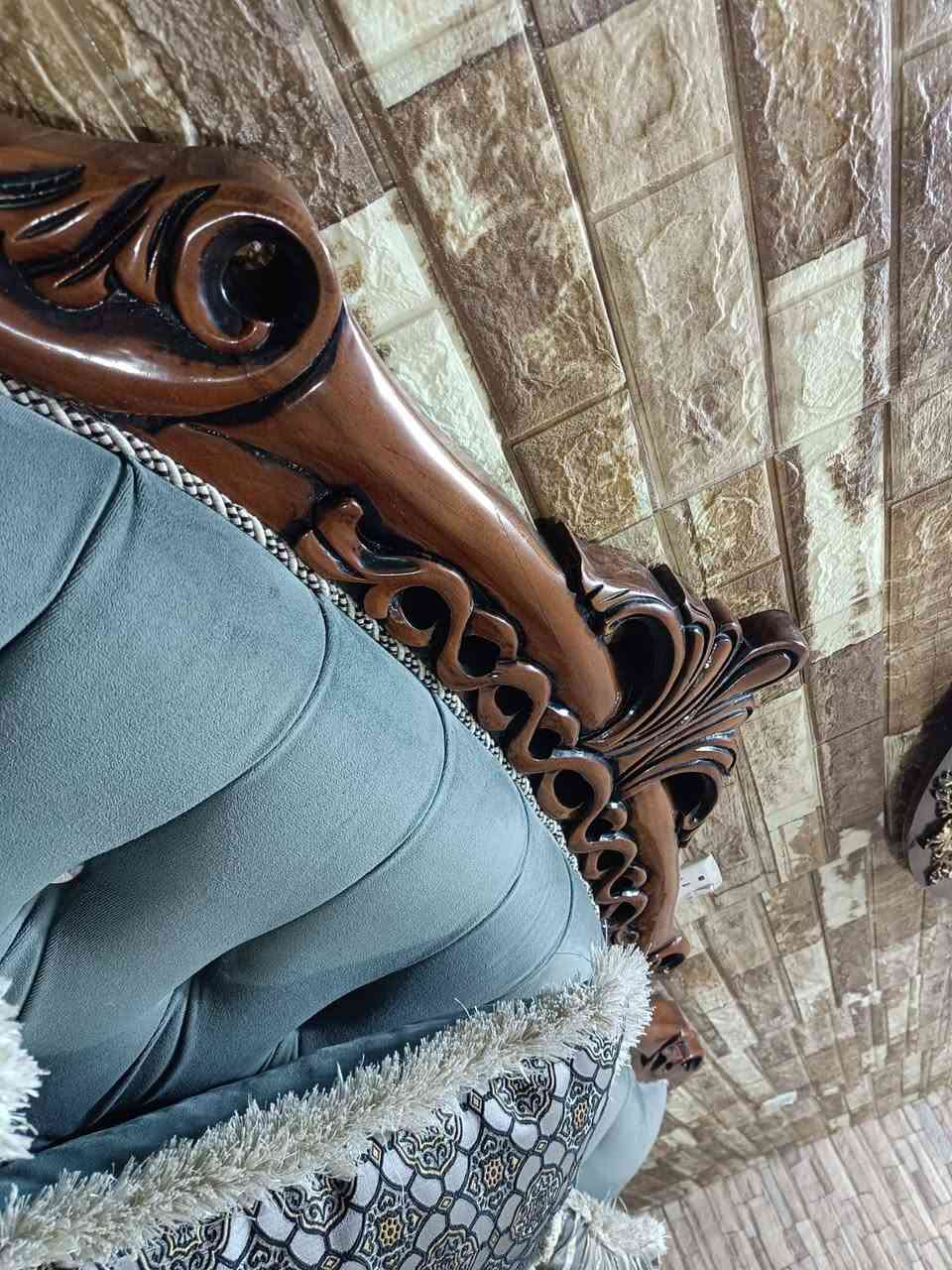 تخم تركي ١٠ مقاعد ملكي أخو الجديد موديل حديث استخدام شهر ونص ***********
