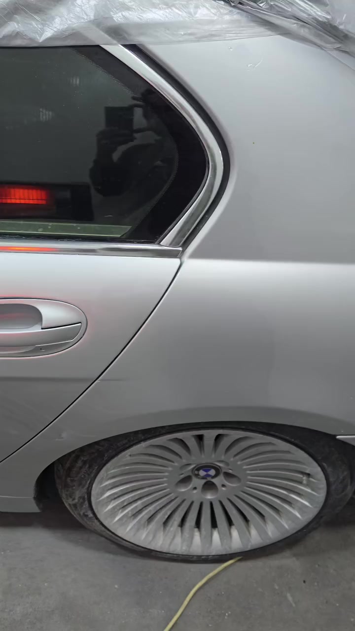 صباغة وخبط جميع الالوان
مركز American muscle 
العنوان كركوك الحمزلي مقابل الملعب مجاور مكتب عرفة 

واتساب 
***********
