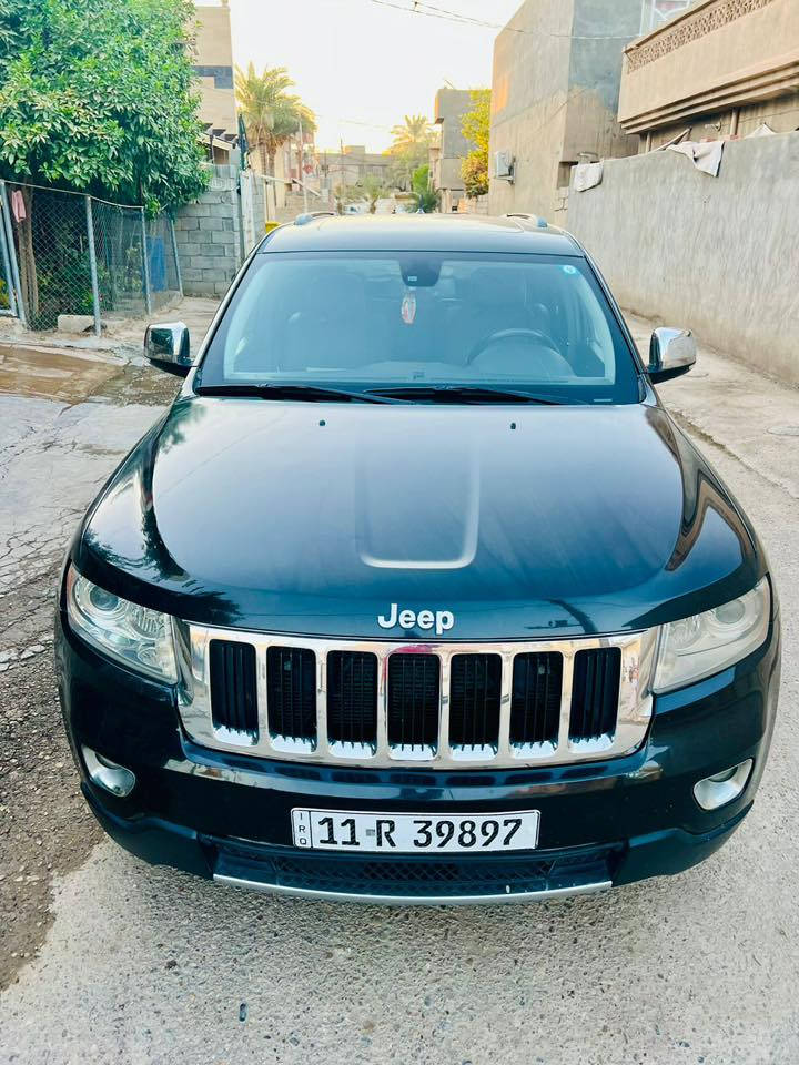 جيب ٢٠١٣ كلين ترايها يخبل رقم بغداد بسمي كاملة مابيها اي نقص السعر ١٦٢ وبيها مجال الاستفسار على رقم ‭٠٧٨١ ٧٦٢ ٦٨٥٧‬
