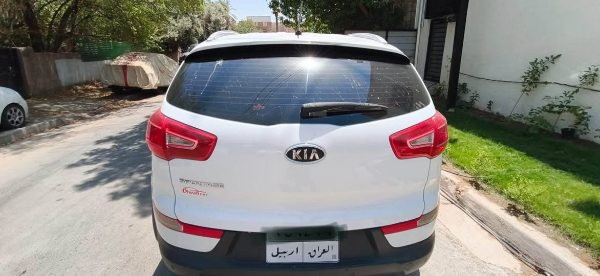 السلام عليكم 
للبيع كيا سبورتج2012 خليجي
مكينه2000 
بدون تنقيص ولا تبخير
رقم اربيل تريد وكاله او تحويل 
سنويه ما نافذه 
هزه ما نافذه
كشنات مخمل
منظومه تبريد جديده
سيرفيس كامل للسياره
تخم تاير جديد
شاشه
كامره
تحكم سترين

مكان السياره بغداد

سياره جاهزه على الاخير
سعرها130 وبيها مجال. للطيبين
***********

‭***********‬ بغداد, العراق
