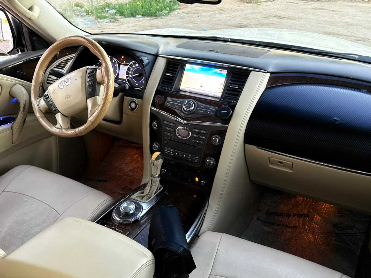 انفنتي QX56 موديل 2011 خليجية وكالة بسعر جدا مناسب

تحويل ثاني يوم رقم بغدا. انكليزي هزه جديد 

بدون حادث فقط صبغ جماليه بسبب تگشير الصبغ
لون صدفي ابيض لؤلؤي

مواصفات السيارة فول 1/1 اعلى فئه 
▪️رادار امامي
▪️كير مكينة تبريد كله كامل وشرط الشرط
▪️محرك 8 سلندر 5600cc 
▪️كراسي جلد + كهرباء (تدفئة )
▪️استيرن كهرباء 
▪️جنطة كهرباء
▪️ابواب بصمة 
▪️ مثبت سرعة 
▪️حساسات امامية وخلفية 
▪️نقطة عمياء
▪️4 كامرات 360 درجة 
▪️3 شاشات 
▪️ويل كب كروم ٢٢ انج
▪️فور ويل 4*4 + دفلوك 
▪️فتحة سقف 
▪️وضعيات قيادة متعددة 
▪️٦ قطع تبريد 
▪️مرايا كهرباء + اشارات جانبية .
▪️مصابيح متحركة  داينمك
وبعد بيها هواي مواصفات ما اذكرهن 😁
العنوان : بغداد   شارع فلسطين
السعر (((((( 137$ )))))))
باتري جديد
سيارة جاهزة  مجهزة وتراي وين ماتريد
للاستفسار اكثر الاتصال ***********
