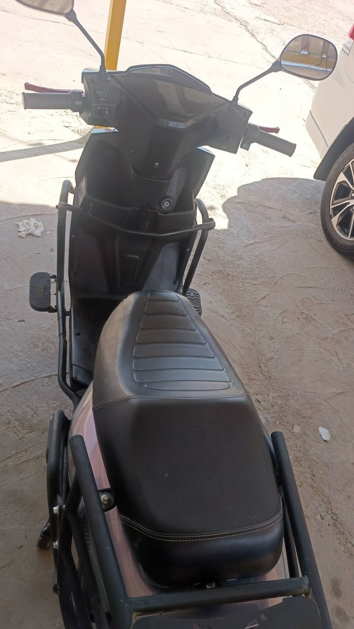 السلام عليكم دراجه شحن للبيع
السعر 550وبي مجال


**إذا كنت صاحب هذا الإعلان وتريد حذفه لأي سبب، رجاءا أرسل رسالة إلى الدعم الفني**