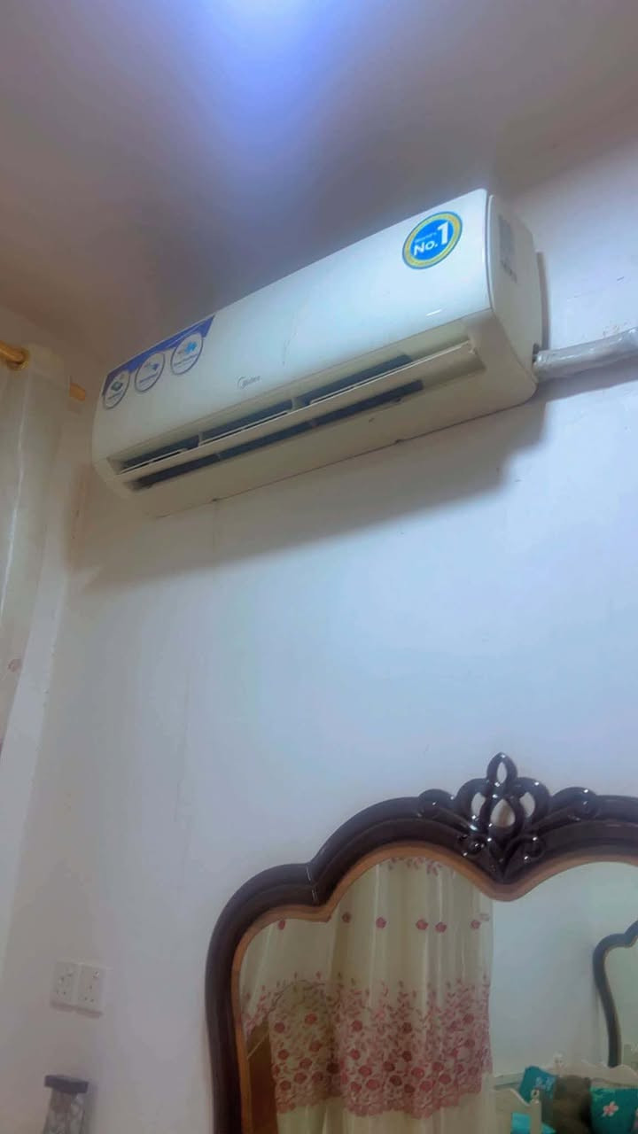 غراض مستخدمة للبيع


**إذا كنت صاحب هذا الإعلان وتريد حذفه لأي سبب، رجاءا أرسل رسالة إلى الدعم الفني**