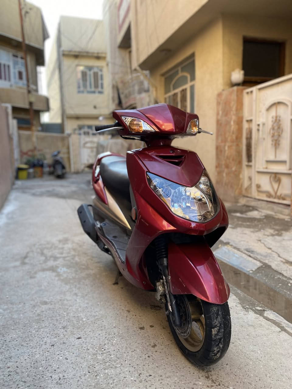 إسلام عليكم اخوان دراجه سكنس فحل نوزل خطين طلاعات
فئه الكولد لون مميز وختم واحد كفاله عامه من كلشي دراجه رمبه ضمان مكينه وكفر 
مكاني///بغداد كريعات
رقمي ///***********
