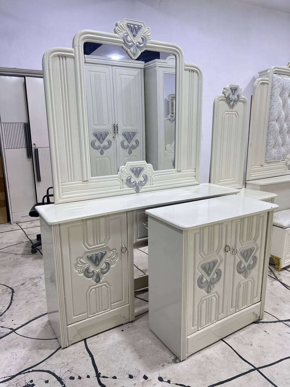 غرفه نوم نجاره عراقيه جديده شغل درجه اولى
ضمان 5 سنوات


**إذا كنت صاحب هذا الإعلان وتريد حذفه لأي سبب، رجاءا أرسل رسالة إلى الدعم الفني**