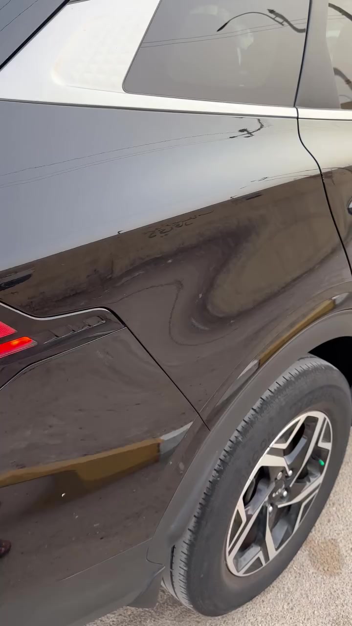 سبورتج موديل 2023
وارد امريكي فقط بنيد مرجعينه ع البارد
فول مواصفات عدا الفتحه
ماشيه 28الف السياره كارتون
بدون رقم حره تترقم اي محافظه
السعر 180وبيها مجال
مكان السياره الناصريه المركز
رقم الهاتف 

‭٠٧٨١ ٦٢٤ ٨١٨٢‬
