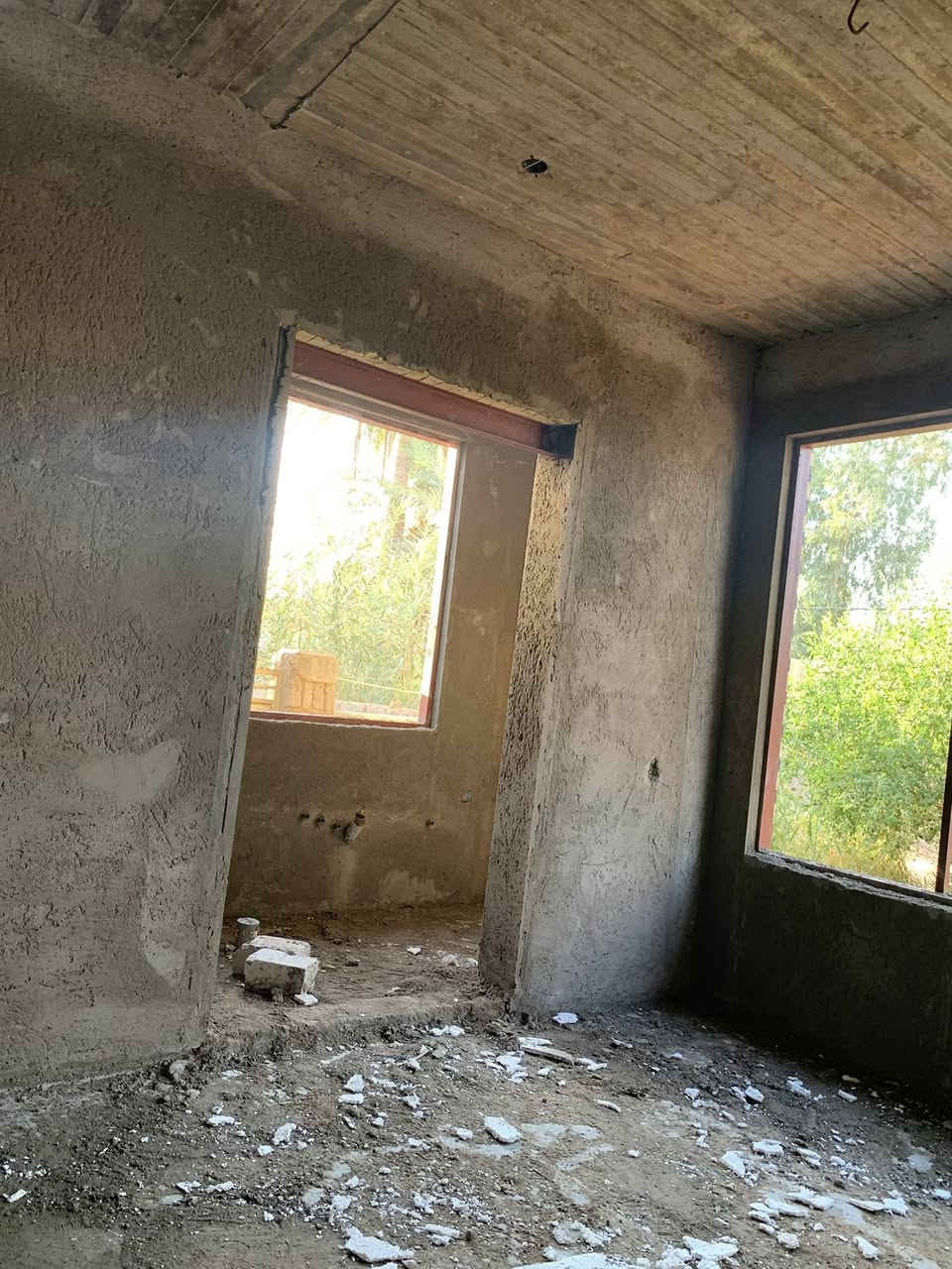 سلام علكم 
خلفه لبخ متفرغ اشتغل قطعي ويوميه جص وسمنت تصفير وسقل ونثر  متواجد خاص وخط

***********
