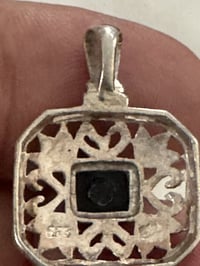 مدالية فضة • حجر اونكس