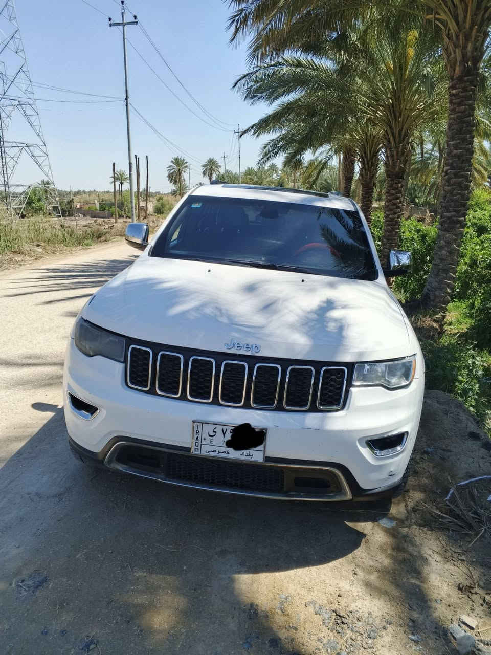السلام  عليكم ورحمة الله وبركاته
‏‎‏‎       ——— لـلـبـيع  ———

جيب گراند شيروكي 2019 - Jeep Grand Cherokee

‏ لمتد 1/1 
-سيارة فول مواصفات 
-فور ويل 4×4
-حجم المكينه: 3600    v6
-رقم بغداد 
-مقاعد جلد 
-تبريد قطعتين 
-بصمة تشغيل عن بعد 
-شاشة كبيرة 
-كشنات جلد اسود
-كشنات تدفئة 
- كرسي السايق والراكب بحركه كهربائية 
-رادارات بالمريا
-تنبيه قبل الاصطدام 
-وضعيات قيادة 
فتحه سقف بنوراما 
-حادثهه من امريكا بنيد وجاملغ فقط  بدون لغود  بدون شواصي بدون اي شي  
السعر 240 ورقة
وبيها مجال للشراي
العنوان بابل الكفل 
للاستفسار اكثر   مراسله الصفحه


**إذا كنت صاحب هذا الإعلان وتريد حذفه لأي سبب، رجاءا أرسل رسالة إلى الدعم الفني**