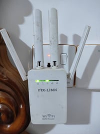 راوتر مع تقويه عدد 2 مع بلي 3 للبيع  1-الراوتر نوع (تندا) مستعمل قليل ...