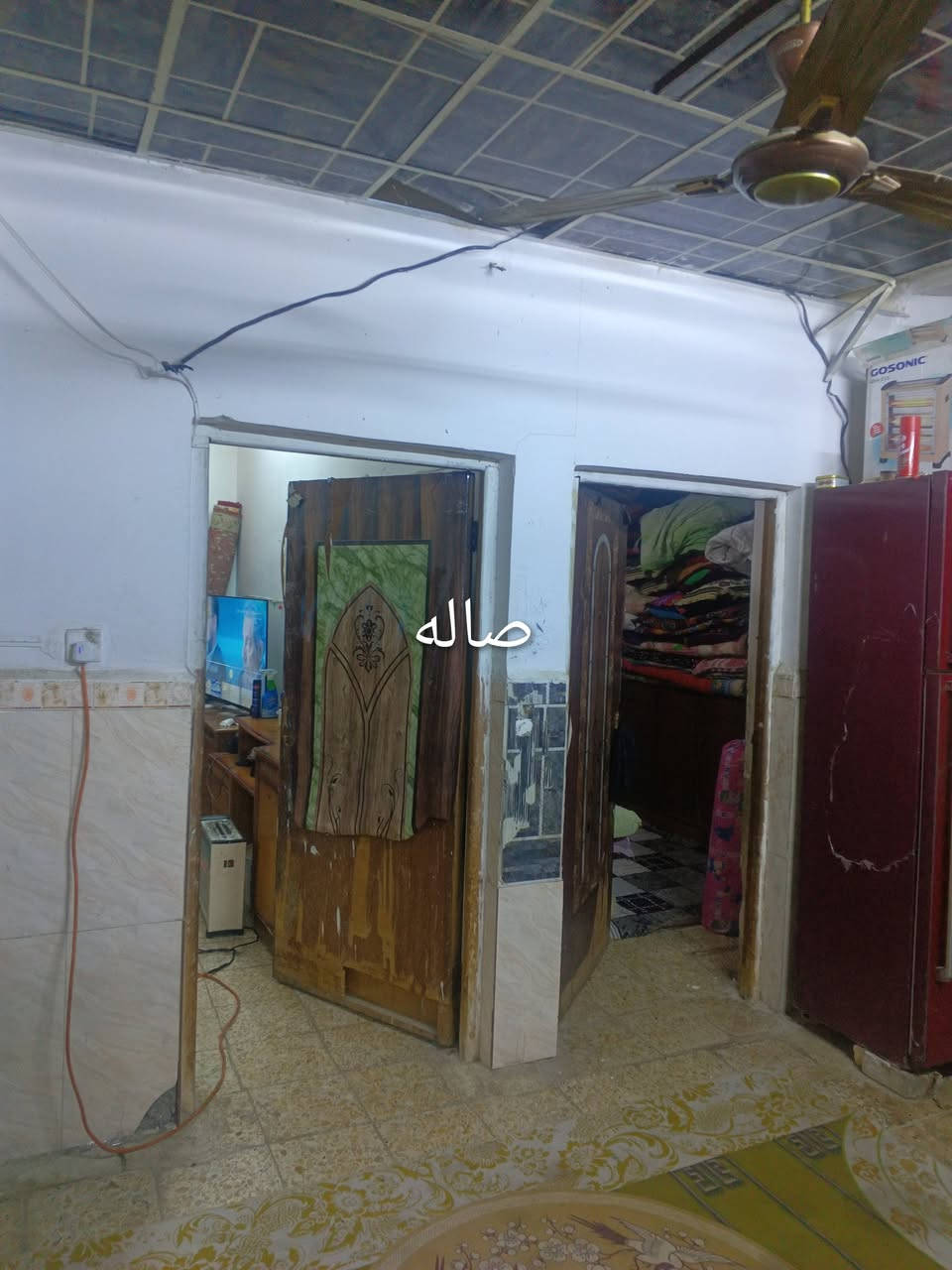 بيت ميت متر مربع طابقين زراعي سندخمسه وعشرين 
الشهداء خط النفط قرب محطة الشهداء 
ماء مجاري كهرباء  اربع غرف نوم ومطبخين حمامات عدد ثنين بس لطابق لثاني سكف سندويج  السعر ٦٥وبيه مجال تواصل عله الرقم ***********
