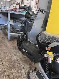 دراجة شحن • بطاريات جديدة • موصل