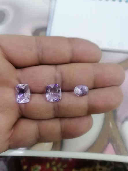 السلام عليكم ورحمة الله وبركاته
احجار الجمشت ( اماتيست)..
موجود توصيل لجميع محافظات العراق 🇮🇶..
للتواصل و الاستفسار على الرقم واتسب ***********
