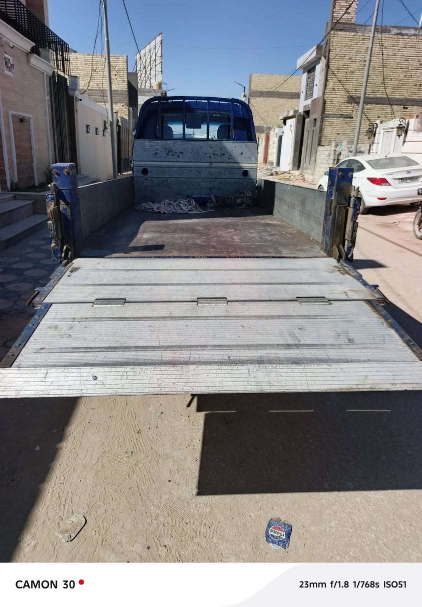 السلام عليكم
كيه فحل مسكر رقم بابل نكليزي. 
موديل 2018 مصفره ضريبه وغرامات 
السياره مكينه كير حداديه تخم تاير كفاله 
المكينه لا تنقيص ولا تبخير  
السياره بيه تكشير صبغ والباقي كفاله شاصي رقم شاصي كله كفاله
بيه باب خلفي سلايت ع الريمونت يصعد وينزل بلادي
السعر 135 وبيه مجال مكان السياره النجف 
الاستفسار ***********
