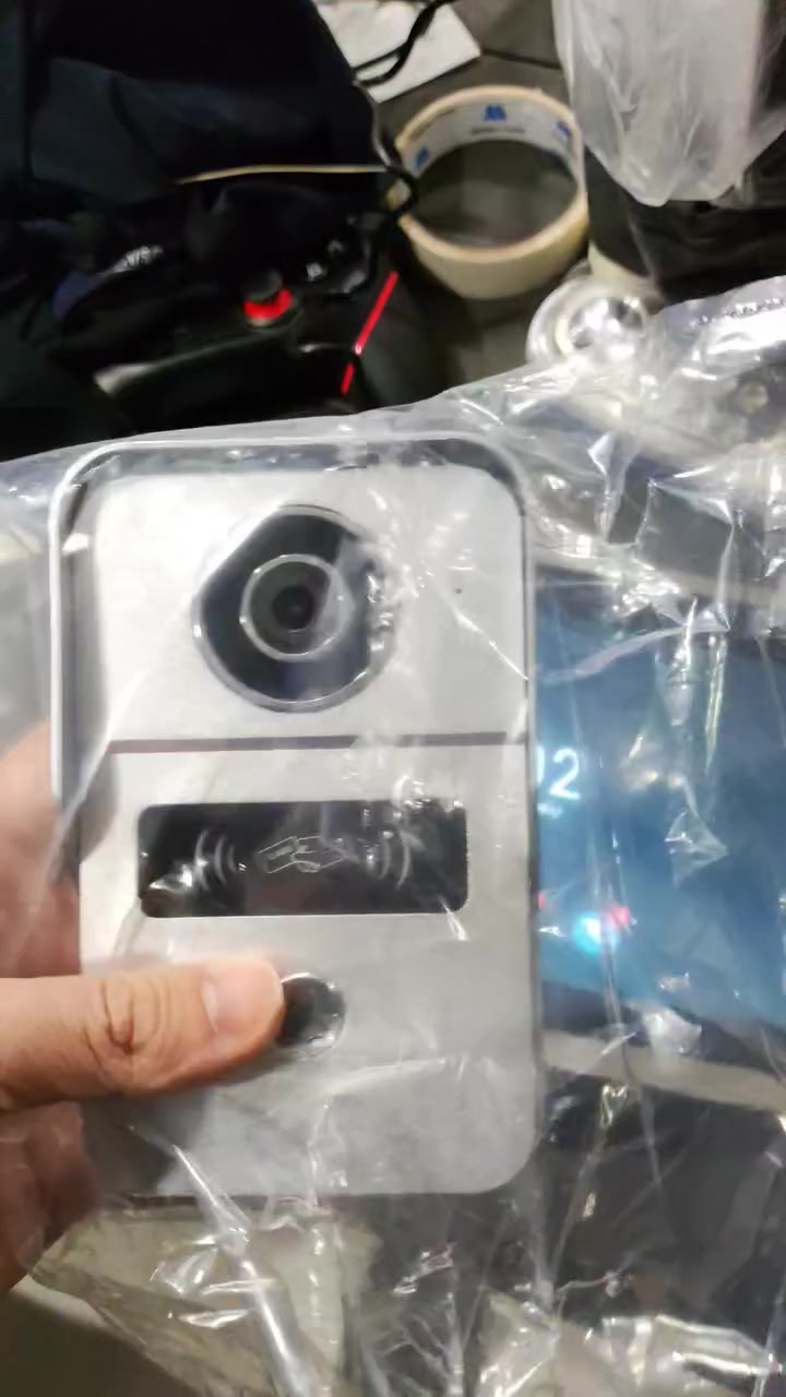 سلام عليكم
سيستم كاميرا و فتح باب و جرس كامل 90 الف


**إذا كنت صاحب هذا الإعلان وتريد حذفه لأي سبب، رجاءا أرسل رسالة إلى الدعم الفني**