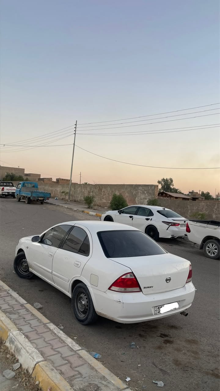 السلام عليكم
‼️مكلف بالنشر‼️
✅سيارة صني كوري للبيع✅
✅مثل ماموضح بسونار قطعتين صبغ وتعديلات بسيطة
✅محرك مكفول
✅كير مكفول
✅السيارة حلوة كاعدة 
✅تبريد ثلج
✅صدر مكفول جديد
✅السعر $90 وبيها مجال حك الجية
✅الرقم ***********
