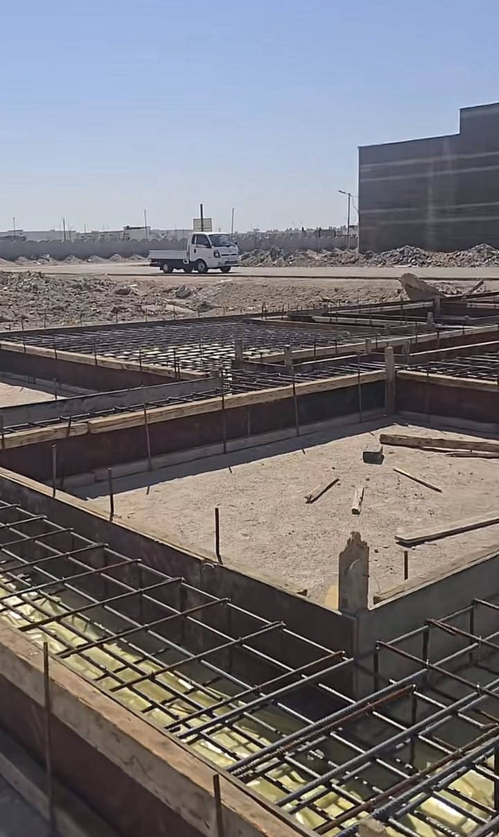 مقاولات عامه لنجارة القالب وبناء الدور السكنيه مواد وعمل تسليم مفتاح درجه اولى تبدأ الأسعار من ٣٠٠ الف المتر المربع الواحد ال ٥٠٠ الف المتر المربع الواحد الذرعه فقط سقف
بناء هيكل بلوك المتر 180الف المتر المربع
بناء هيكل ثرمستون 185 الف المتر المربع
 المفاجه الكبرى يوجد اقساط لمده ٥ سنوات مع الاتصال على الرقم ***********
