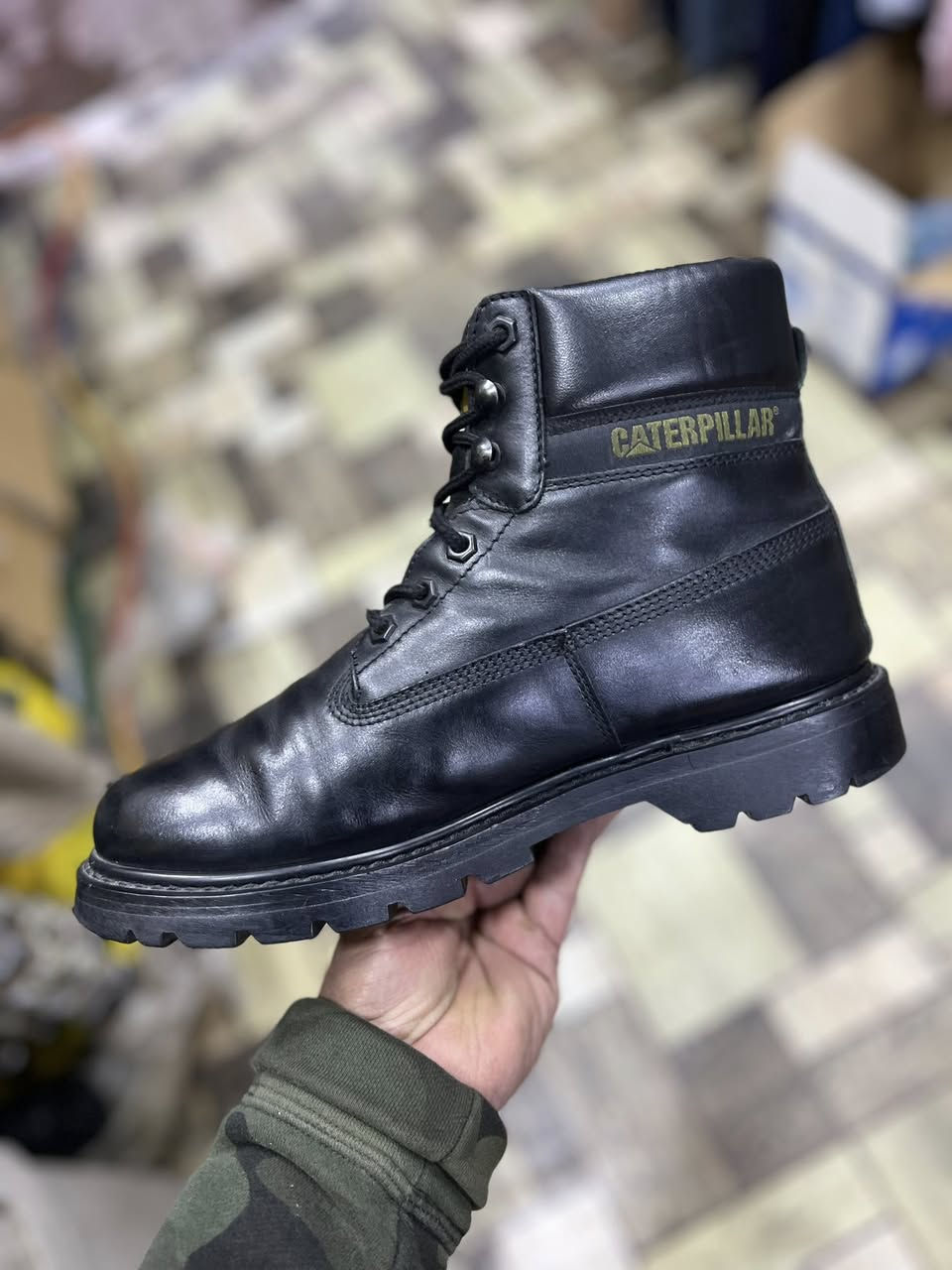 كات
بالة اصلي
قياس 43
توصيل جميع محافظات 
واتساب
***********
