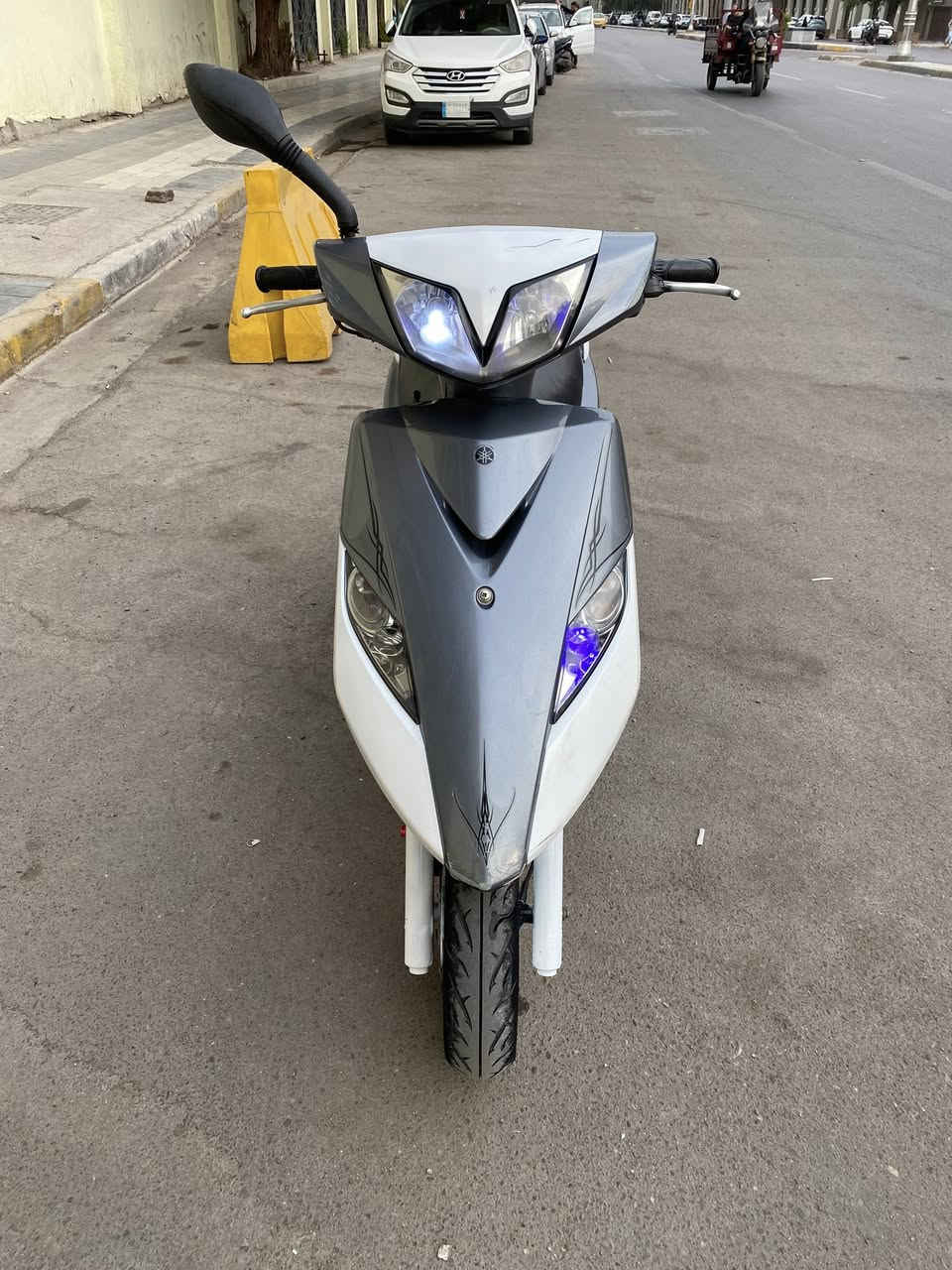 ماكس ثعلب الدراجه نضيفه كلش اي نقص مابيها شوفت عينك السعر 650 وبيها مجال بصيط *********** بغداد شارع حيفا
