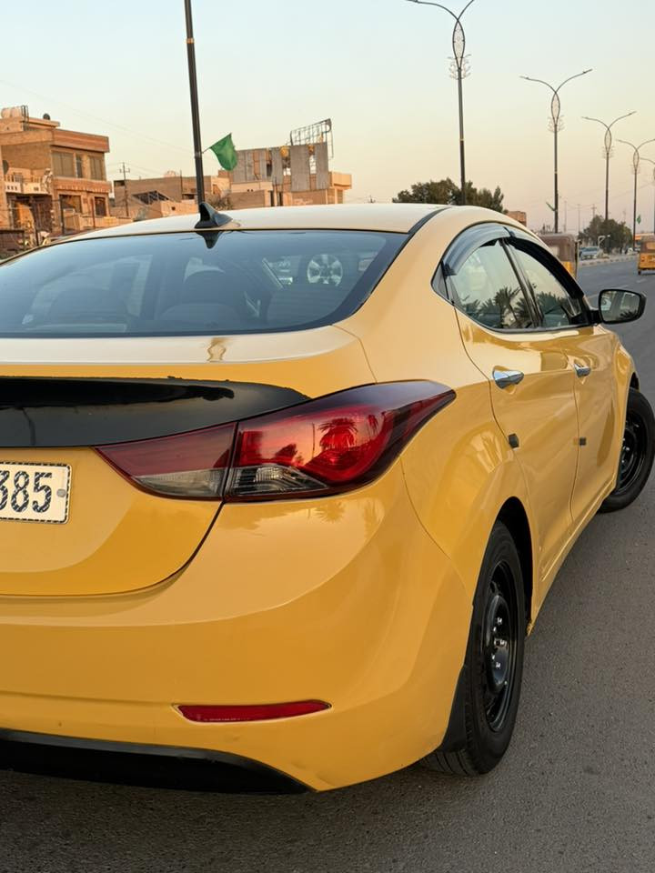 السلام عليكم النترا 2015 وارد امريكي رقم بغداد انگليزي السعر ( 107$) مكانها بغداد زيونه *********** سياره جديده بدون نقص محرك 1800 دوش تبريد ثلج صدر جديد حادث سياره طخه خفيفه بل بيند ومصلحه فقط بدواخل السياره كلها ليبل واحد بدون تبديل وصور السونار بلمنشور فقط الشراي يتصل
