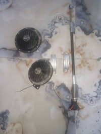 شباب عدي صندوك اسود الحجم الكبير لايلون او بوش  او اريل ملكة ابو نشرى ...