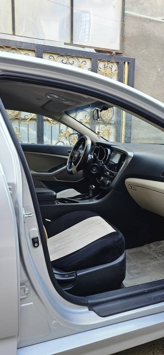 اوبتما خليجي ٢٠١٦ من الشركه العامه رقم بصره الدولي شرط التحويل محرك ٢٠٠٠ دوش المرغوب السياره مكفوله ماعده بارد ثنين بدون اي صبغ نضيفه جدأ ماشيه ٩٧ الف 
المواصفات :
● شاشه + كامره خلفيه نظام اندرويد وابل كار بلي
●حساسات خلفيه
●لايت زنون 
●تبريد قطعتين
●كشن سائق كهرباء
●اشاره بالمري
● فول تحكم ستيرن
●شفتات سرعه
 ● دوشمه جديده
●  طي مري كهرباء
مكان السياره البصره شط العرب السعر ١٥٣ وبيها مجال بسيط رقم الهاتف 
*********** البصرة, العراق
