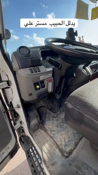 السعر 350 الف كامل مع الشد 07707165945