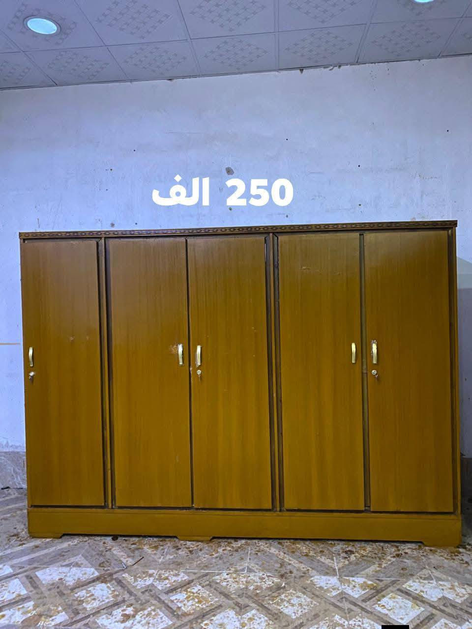 سلام عليكم كناتير   احطاطه للبيع نضاف
بيهن مجال 
المكان الرمادي شارع 60 قرب الجنسيه الموحده 
رقم تلفون ‏‪0782 815 4334‬‏
وتساب ***********
