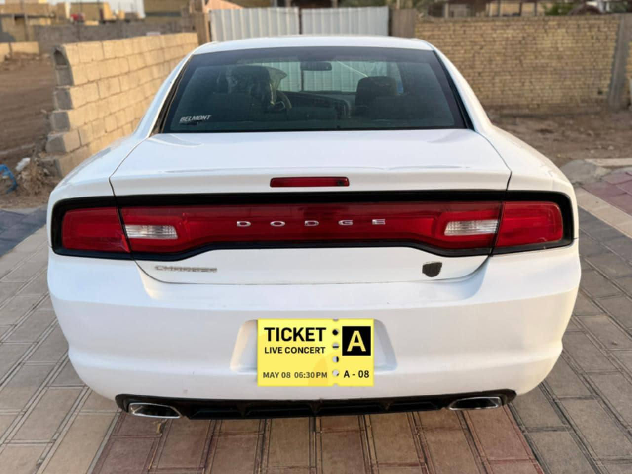 سلام عليكم جارجر 14 دوات حاويه حاويه عميه كله شغاله سيارة جديدة 90
***********
