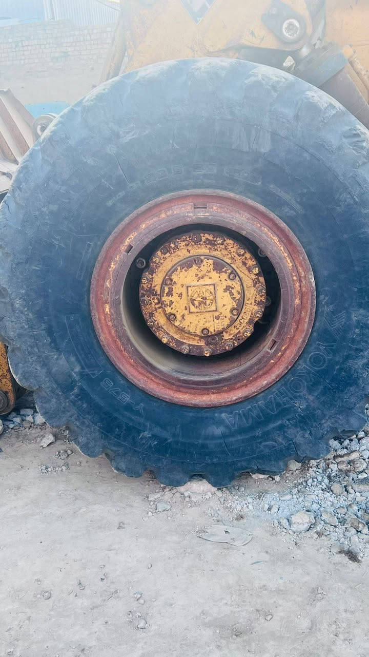 سلام عليكم تايرات 25  5  23 نص عمر  مكان بغداد تفاصيل   (  ***********   )
