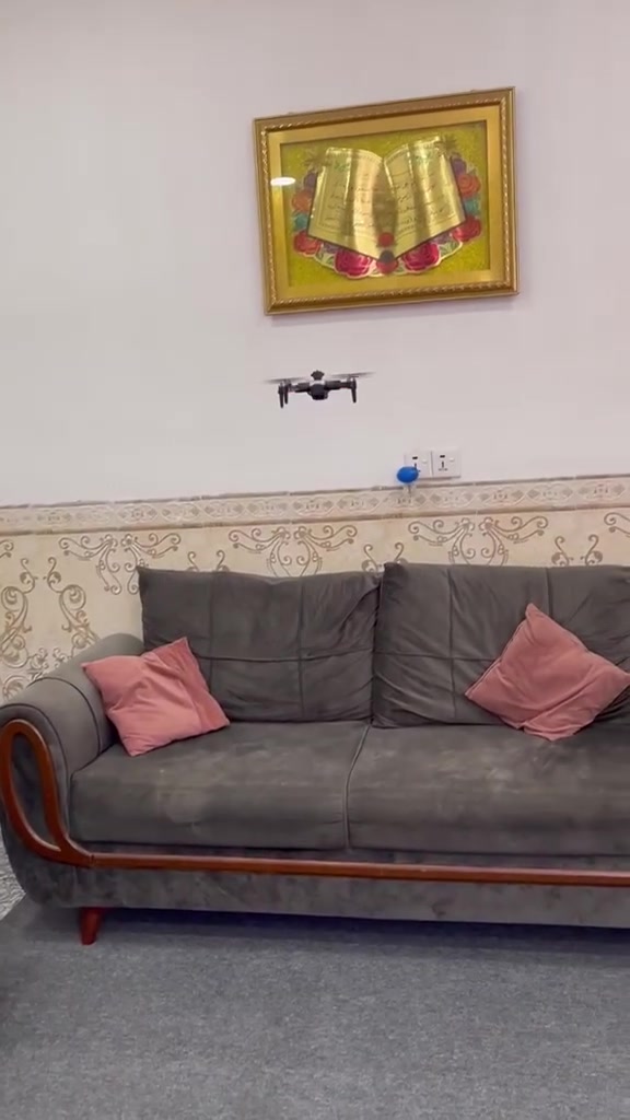 السلام عليكم
درون S180 جديد ومفحوص مانع اصطدام حقيقي
كامره 4K الوضح مبين بالفيديو
حركات بهلوانية ثباتية عالية
السعر ٤٥ مع التوصيل
*********** واتساب
