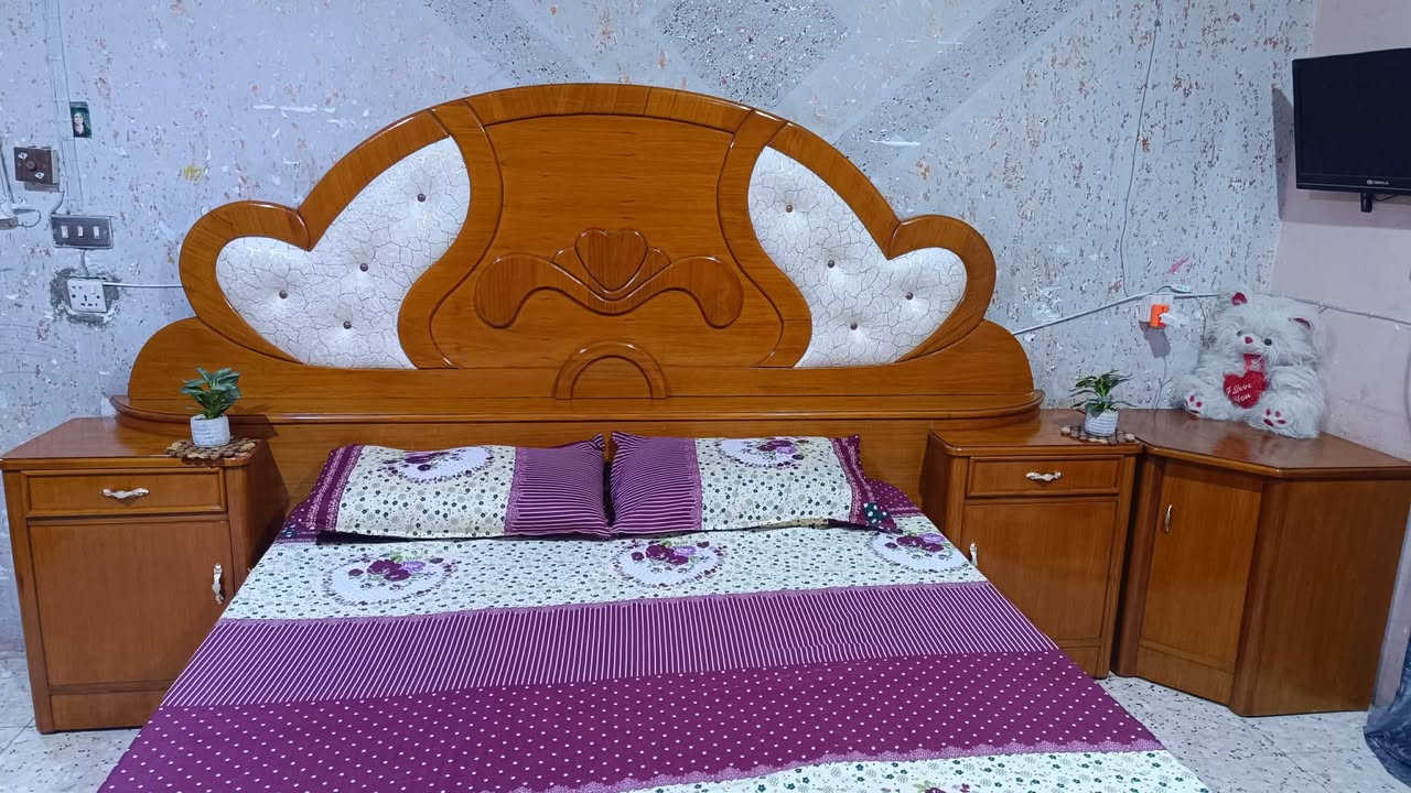 غرفه تسكام صاج داخل وخارج دنك ونقش كوله بورمي ام السته طابقين ظهر جرجوبه نضيفة كولش مكاني محاويل للاتصال ع الرقم ***********
