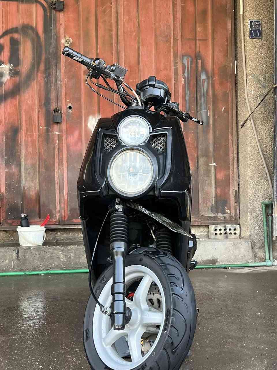 السلام عليكم
سكنس جبلي مديل 2015 الدراجه صارلها شهرين منزلها رمبه الدراجه اخت الجديده مكينه 58.5 كلجات رياضي قبق كلجات كوسو كفرات كلش نضيفه الجاملغ الامي بس يحتاجله كلير دبل خلفي رياضي قصره رياضيه يدات رياضيه يدات بريك رياضي الراجه ميحتاجلها شي اخت الجديده ( التزويد كله اجه وياها من تايوان )
 مكاني بغداد السعدون قرب مركز السعدون السعر خاص الرقم ***********
موجود فيس وواتساب وورصيد
