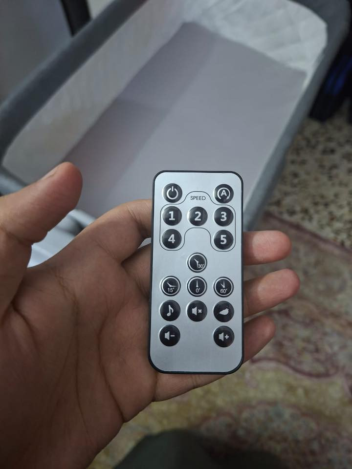 استعمال قليل جدا السعر ٧٥ للتواصل ***********
