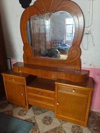 غرفه اخشاب للبيع.صاج عراقي للاستفسار/07810290328/07717696770