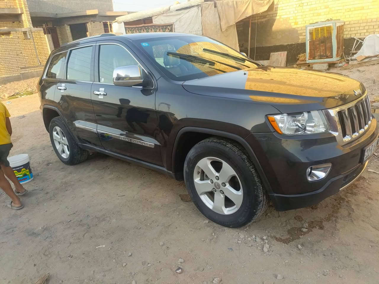 جيب لاريدو للبيع
أمريكي كلين بدون حادث 
بيه فقط مكان باردشبر. باب خلفي.ولباقي.   مكفوله من الصبغ والحادث 

محرك 6سلندر 3600 
موصفات. بصمه تشغيل.  بصمه ابواب. بصمه صندوق. ستتم. سماعات. دمام 
كشنات كهربائي 
تحكمات ستيرن 
شاشه مسجل. قلاب 
مانع نزحلق بعد بيها موصفات.  معروفه. رقم بغداد دولي.   تحويل مباشر....... مكان سياره فلوجه حي الشهداء.
السعر (160)  وبيها مجال رقم ‏‪***********‬
