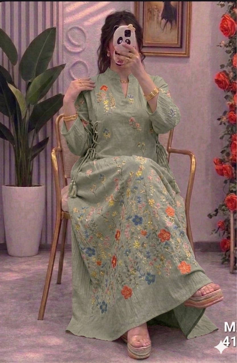 اخر ثلاث قطع ونختم جمال الموديل🤍🦋


**إذا كنت صاحب هذا الإعلان وتريد حذفه لأي سبب، رجاءا أرسل رسالة إلى الدعم الفني**