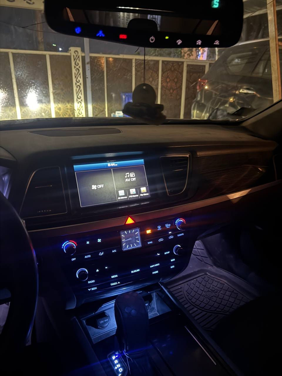 جنسس g80 فول مواصفات 2015 ماشية 87 ميل فول الفول رادار بانوراما تثبيت مسار تبريد تدفئة كشنات سيارة مال بيت حادثها جاملغ وبنيد السيارة انظف من الصور لان ما مغسولة سعرها 155 وبيها مجال صور الحادث خاص ***********
