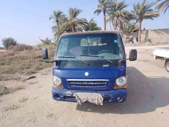 السلام عليكم سياره للبيع ام عيون قماره قلاب موديل 2003 رقم واسط سياره بلاديه رقمي انجليزي مشروع وطني سياره معمره استوها تخم تاير جديد حداديه نظيفه خياسات استوني مشتغلهن سياره ما عايزه ولا برغي ماكينه وقير مكفولت واكسل رقم شاصي مكفولت عنوان النجف قضاء المشخاب اي استفسار اتصال على الرقم ***********
