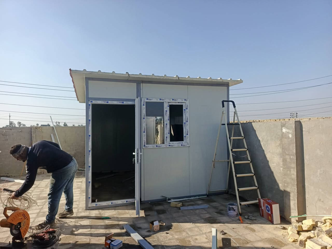 عمل كرفانات جميع القياسات وأنسب الأسعار  
حله أبو غرق قرب مول أهل الخير 
***********
